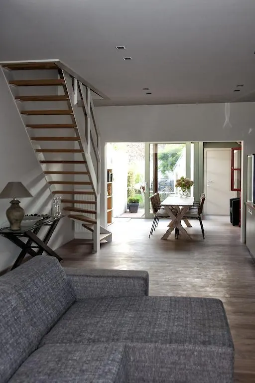 Alojamento de Turismo Selvagem Holiday Accommodation Zen Zand